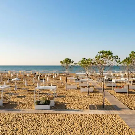 Lovely Vacation Retreat Just 350 M From The